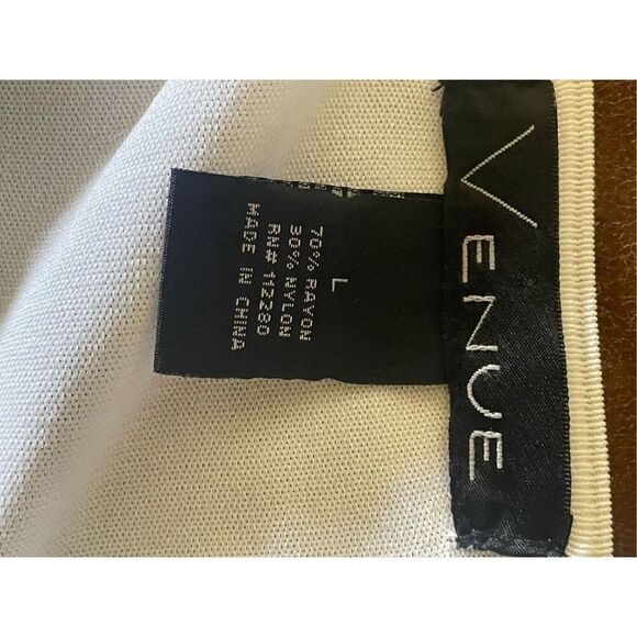 VENUE Abstract Floral Sequin Embellished Cardigan Size Large - Picture 9 of 9